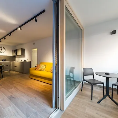 Boutique Apartments By Annalisa Torbole Sul Garda Exterior photo